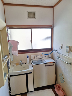 【洗面所】 | 八頭町下門尾中古戸建て