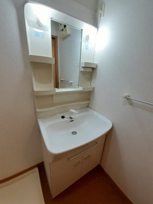 【洗面所】 | アクティブⅠ | 忙しい朝には欠かせない洗面所です