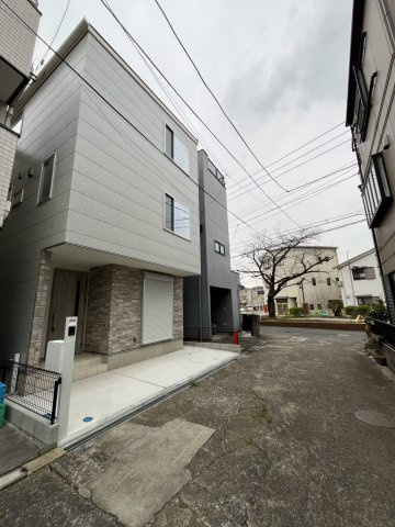 志木市中宗岡の前面道路含む現地写真