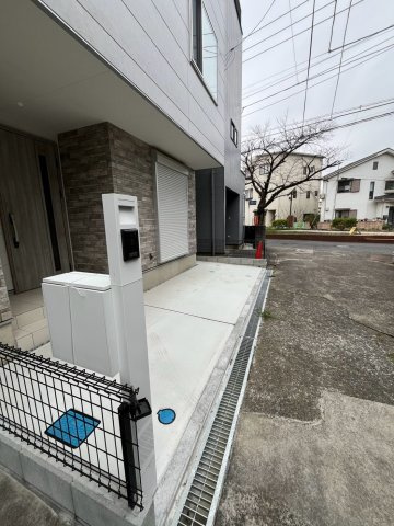 志木市中宗岡の前面道路含む現地写真