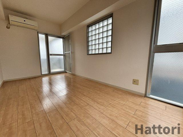 サンライズファーストの居間・リビング