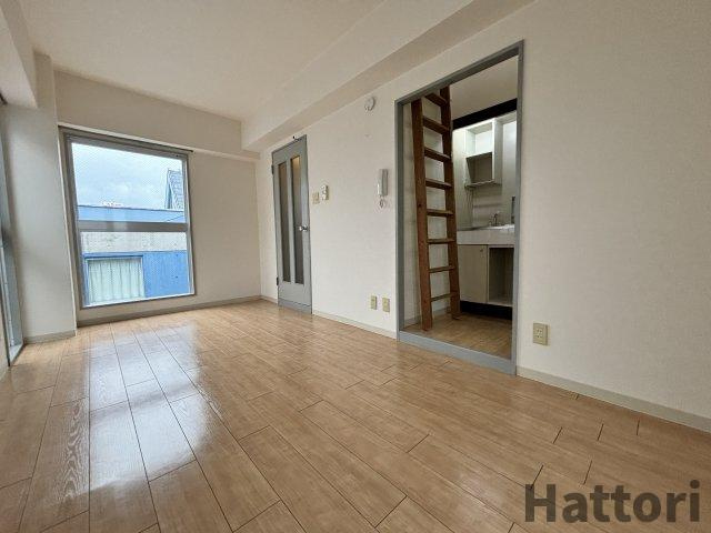 サンライズファーストの居間・リビング