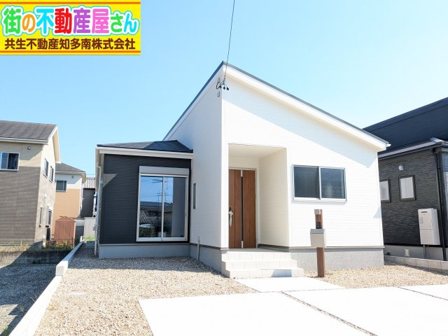 リーブルガーデン常滑市西之口2丁目　　8号棟