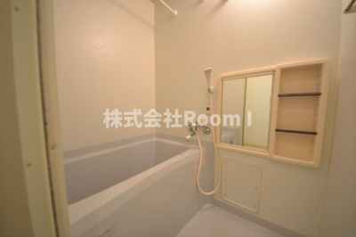 【浴室】 | アンブランシェ | コンパクトで使いやすいお風呂です