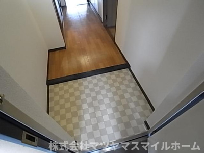 【玄関】 | ガーデンスクエア
