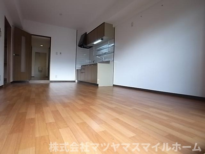 【居間・リビング】 | ガーデンスクエア