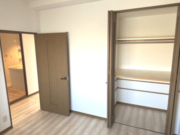 グランドパレス松崎の収納|たっぷりとした収納スペースです