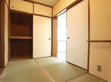 ぺディコート神戸舞子坂の和室