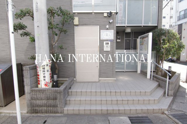 レオネクストトップアイランドⅡのエントランス