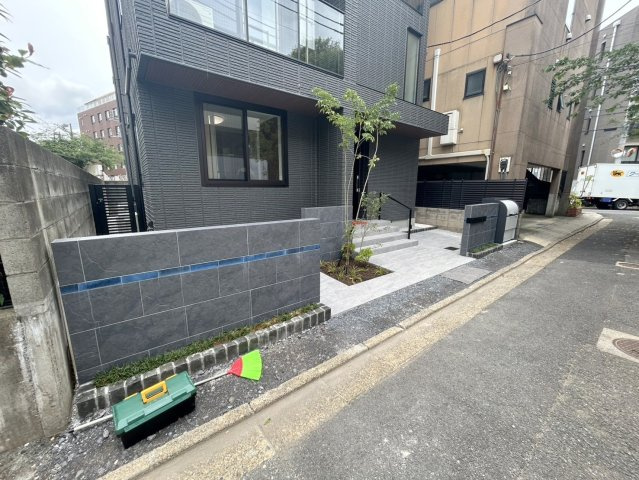 ＬａＴｕｒ広尾のエントランス