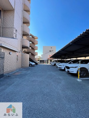 【駐車場】 | イースト・リバージュ