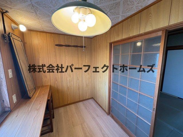 黄金野1丁目テラスハウスの洋室|きれいな洋室です