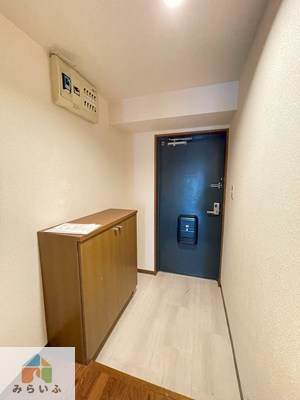 【玄関】 | イースト・リバージュ