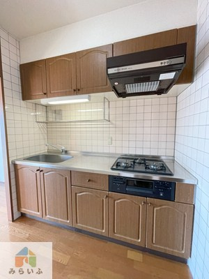 【キッチン】 | イースト・リバージュ