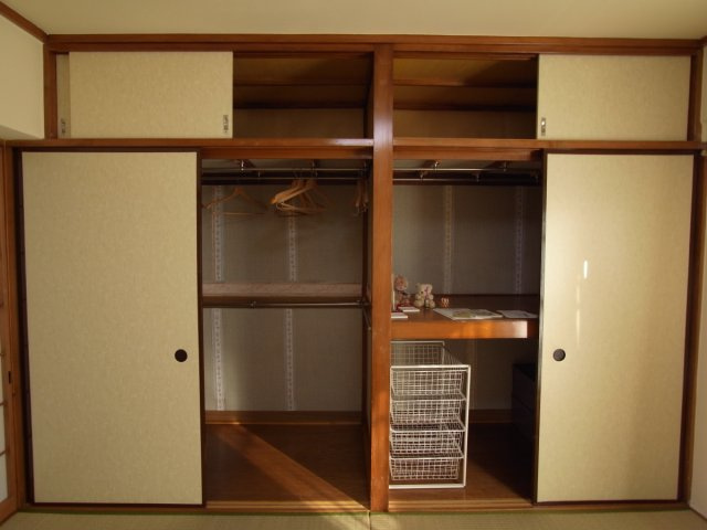 三輝本マンションの収納|荷物が多い方には嬉しい広さです！