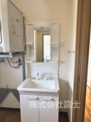 スズランハイツの独立洗面台