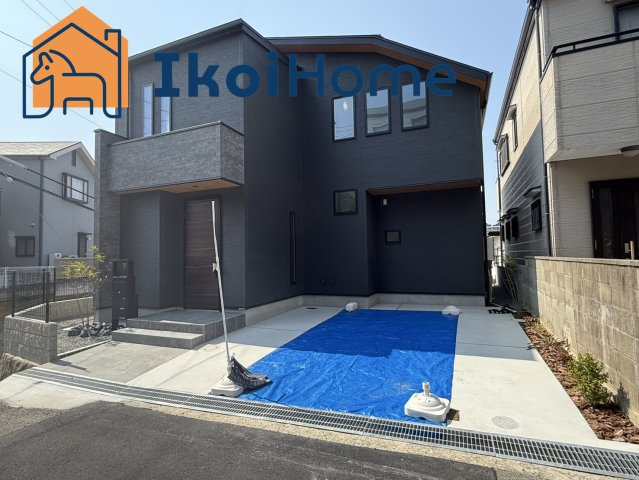 明石市朝霧南町4丁目　新築戸建の駐車場|～ご見学に関して～平日や夜間でもご案内可能。決まったお時間で身動きが取れない方も臨機応変に対応します