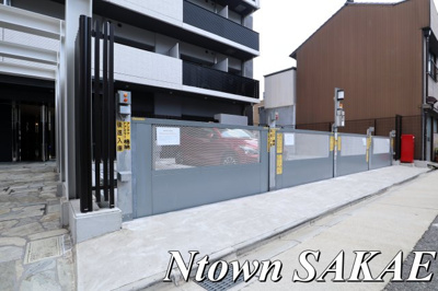 【駐車場】 | S-RESIDENCE鶴舞Ⅱ | 駐車場があるので、車を買う予定の方も安心です