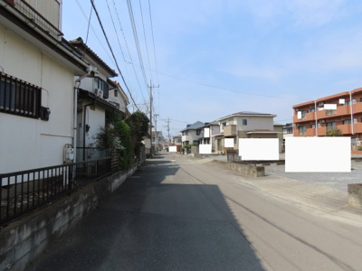 【前面道路含む現地写真】 | 坂戸市伊豆の山町売地