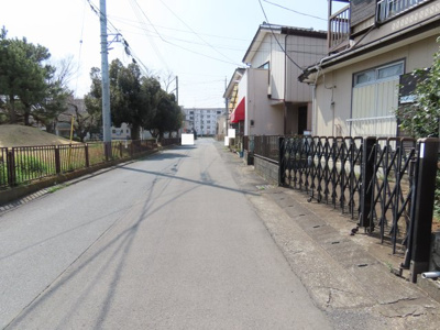 【前面道路含む現地写真】 | 坂戸市伊豆の山町売地