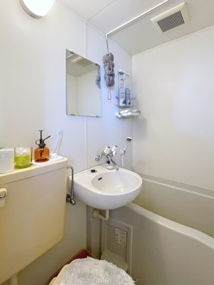 【トイレ】 | フォーエバーＡ・Ｉ | ※同建物ほかのお部屋の写真です。