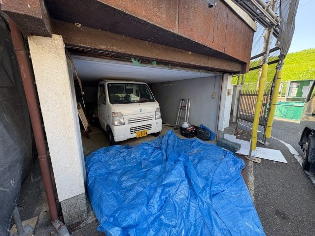 樋之上町戸建　賃貸の駐車場|車をお持ちの方に嬉しい駐車場付きの物件です