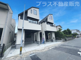 【外観】 | 現地写真。プラス不動産販売なら、現場の全ての棟をまとめてご見学頂けます。