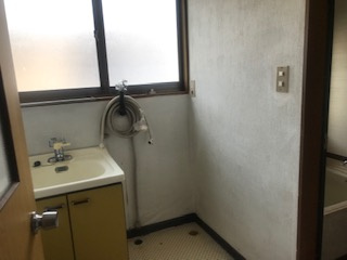 南箕輪村北殿　貸家