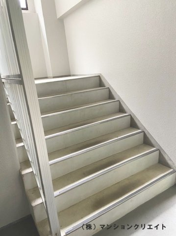 グリーンパーク西木田のその他共用部分|共用階段