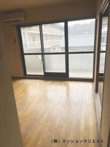 グリーンパーク西木田の居間・リビング|ダイニングキッチン8.0帖