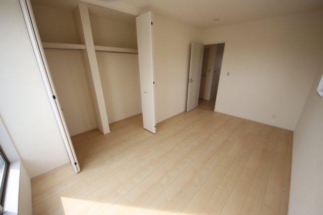 【洋室】 | 《仲介手数料無料》西区大字中野林898-13(7号棟)新築一戸建てリーブルガーデン | 撮影日 2025年3月28日 14:15 曇り