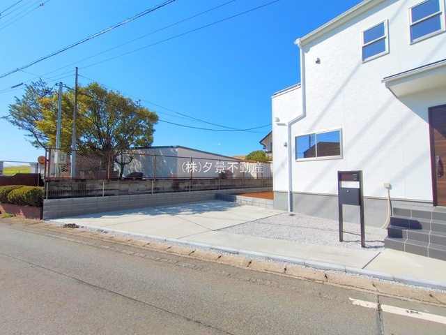 【外観】 | 《仲介手数料無料》西区大字中野林898-13(7号棟)新築一戸建てリーブルガーデン