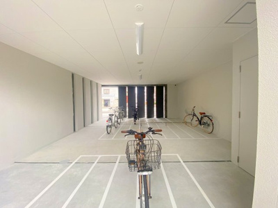 【その他共用部分】 | bonheur宇品河岸二丁目 | 駐輪場は屋根付きで雨の日も困りません