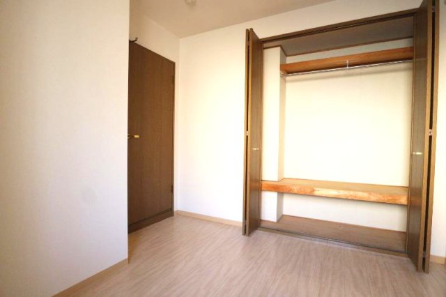 アビタシオン橋本IIの洋室|洋室5帖