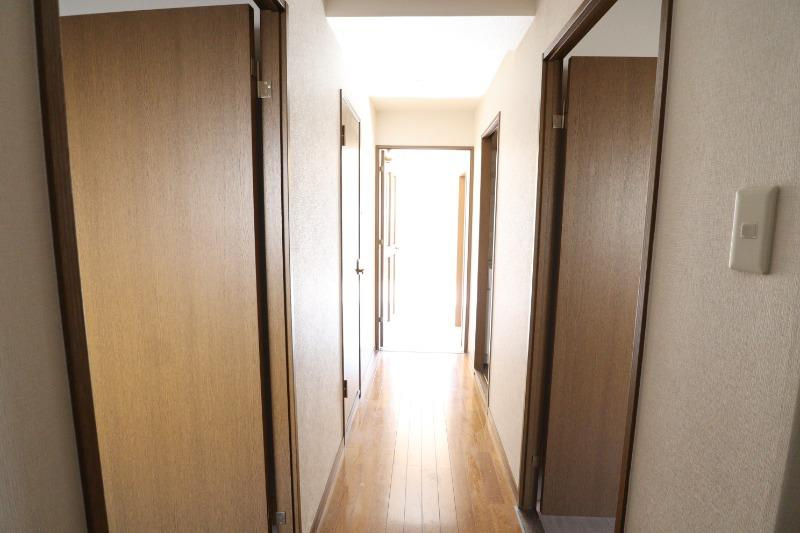 アビタシオン橋本IIの内装|廊下