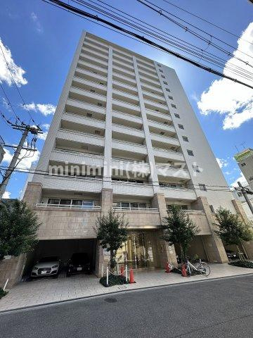 コスモリード谷町六丁目（旧ドゥーエ谷町）の外観