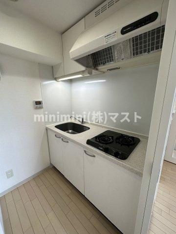 コスモリード谷町六丁目（旧ドゥーエ谷町）のキッチン