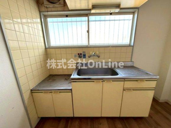 八尾市山本町北７丁目の賃貸マンションのキッチン