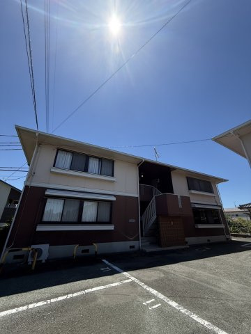 グランドゥール岩崎B棟