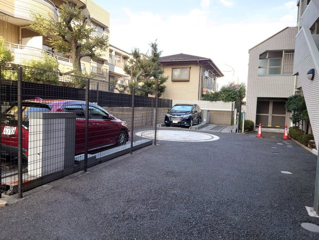 コンファーレ白鷺の駐車場|敷地内機械式駐車場