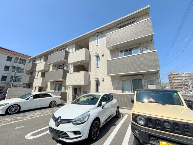 セントラルヴィレッジB棟の外観