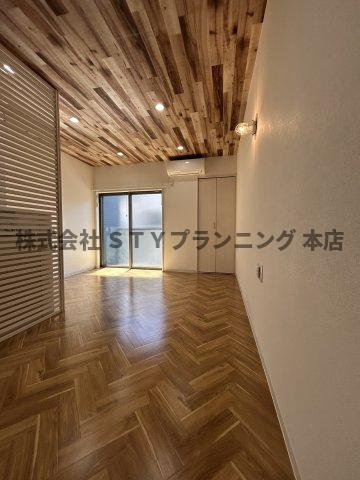 仲介手数料０円！Calm御器所の居間・リビング