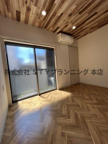 仲介手数料０円！Calm御器所の居間・リビング