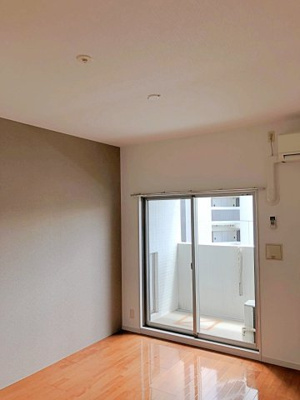 【寝室】 | 仲介手数料半額！HPには初期費用掲載！アソシアグロッツォ・クアトロ博多