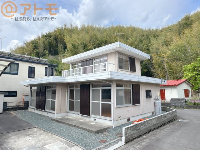【外観】 | 藤枝市藤岡4丁目　中古戸建　全1棟 | どっしりとした外観は安心感のあるマイホームを実感できますね♪
