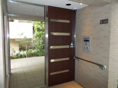 【エントランス】 | グランドメゾン千里中央東丘Ⅰ番館