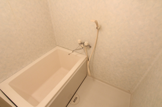 ル・パバージュの浴室|他のお部屋の参考写真となります。