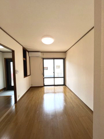 【居間・リビング】 | メゾンスギヤマ