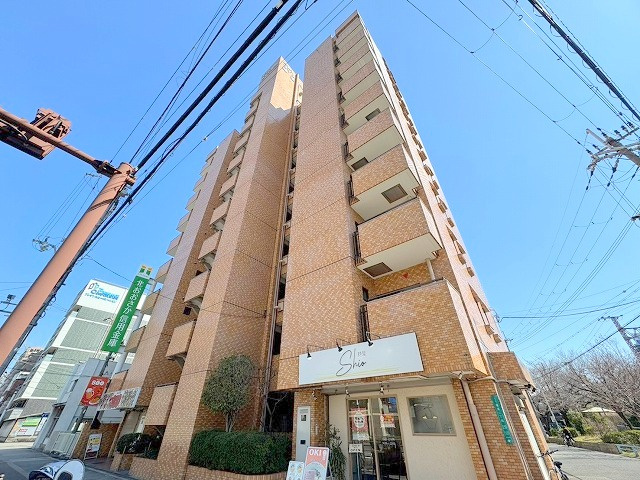 ダイアパレス塚本の外観