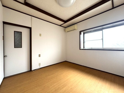 【洋室】 | 紫野東野町貸家